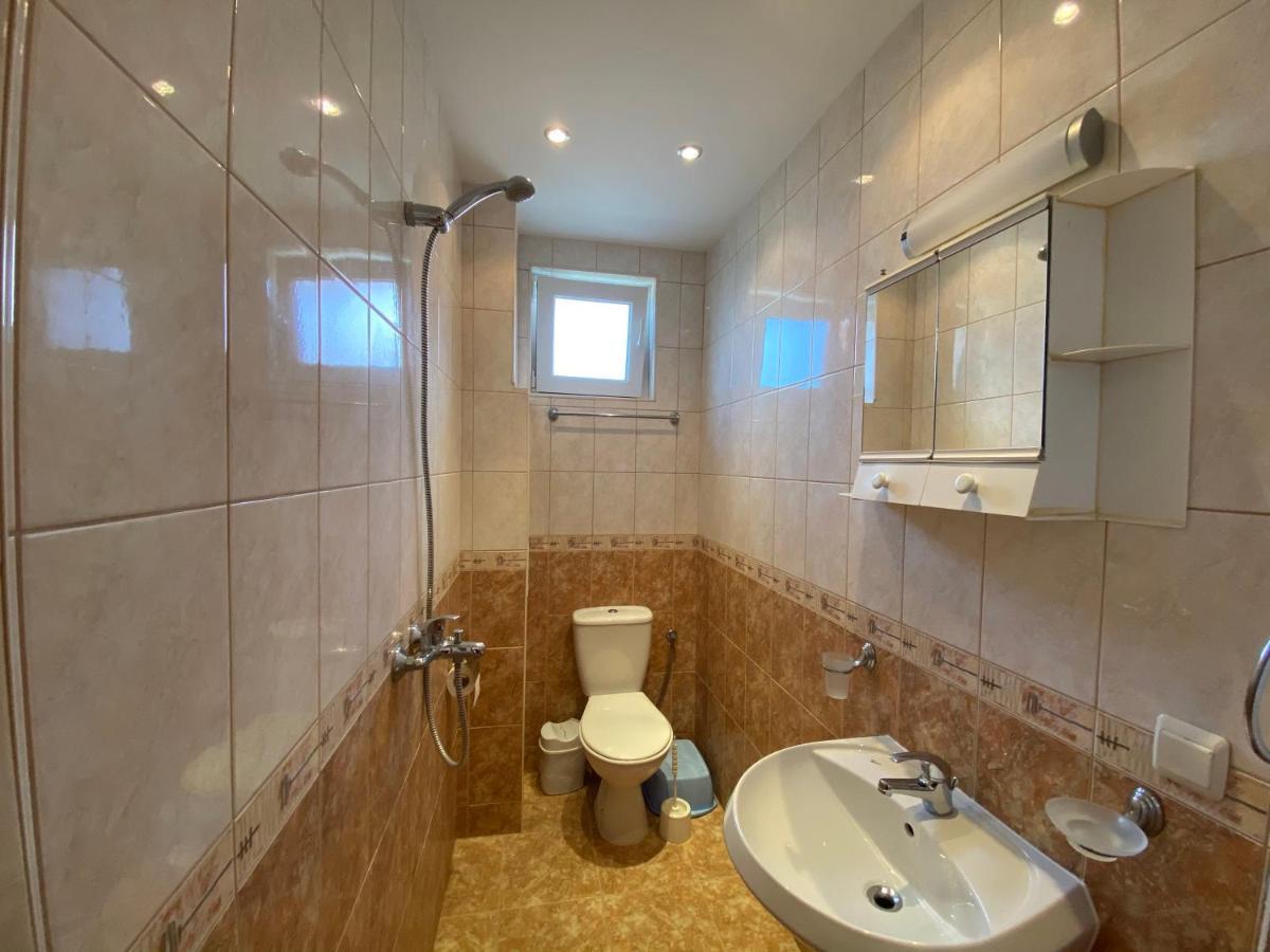 Sunny Guest House Ravda Exterior photo